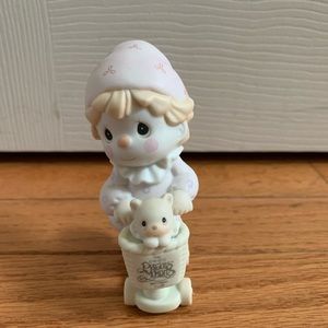 Precious Moments, Birthday Club clown